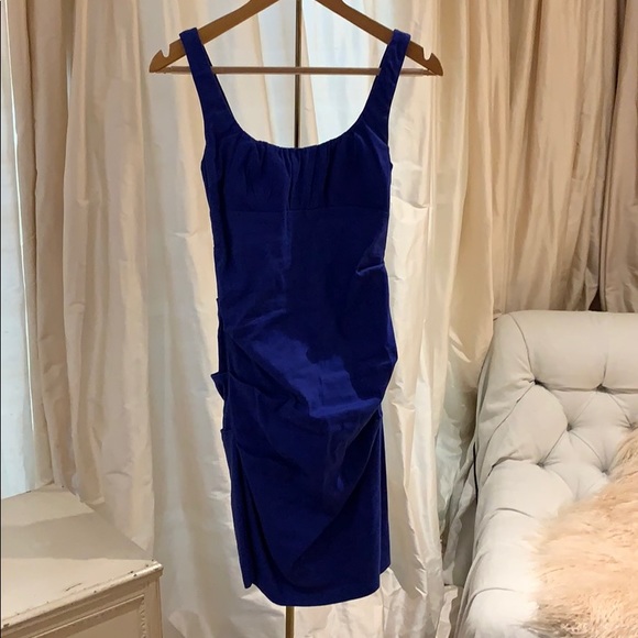 Dress - Picture 1 of 4